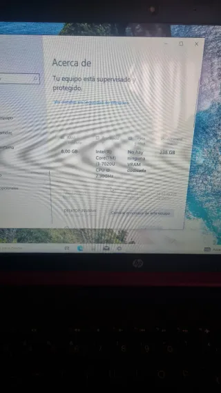 Portátil HP Negro y Rojo