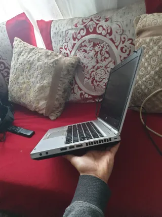 Portátil HP EliteBook Plata