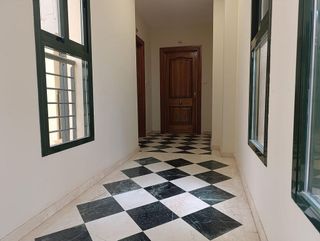 Piso en alquiler en Centro - Sagrario en Granada