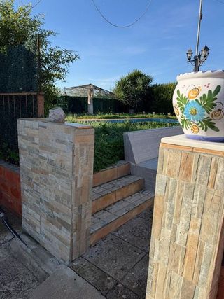 Chalet en venta en Carmona