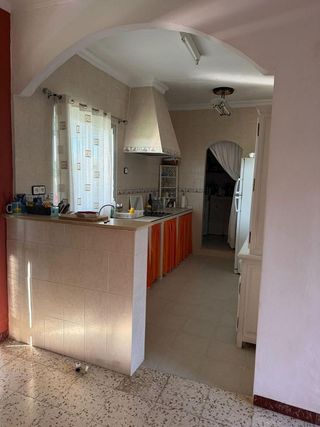 Chalet en venta en Carmona