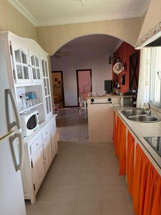 Chalet en venta en Carmona