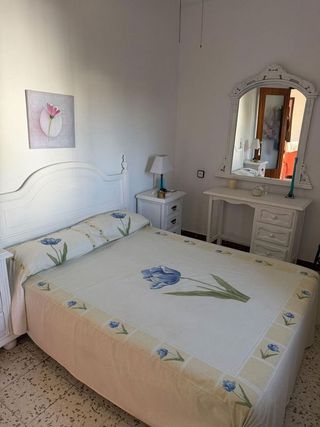 Chalet en venta en Carmona