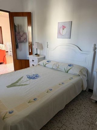Chalet en venta en Carmona