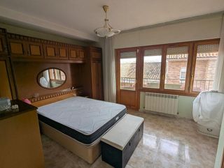 Chalet en venta en San Adrián