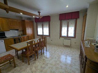 Chalet en venta en San Adrián