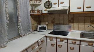 Casa adosada en venta en Peñamefecit - Avda Barcelona en Jaén