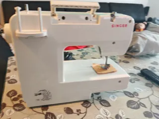 Máquina de coser Singer 1409