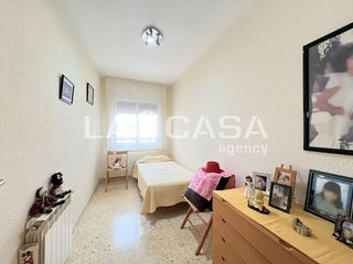 Dúplex en venta en Fondo en Santa Coloma de Gramanet