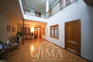 Chalet en venta en Tomelloso