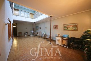 Chalet en venta en Tomelloso