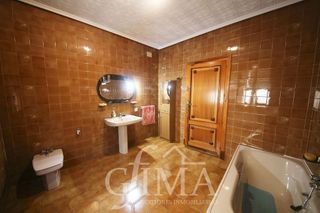 Chalet en venta en Tomelloso