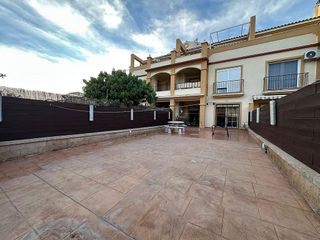 Piso en venta en Camino Algarrobo - Las Arenas en Vélez-Málaga