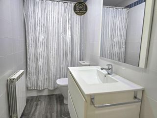 Piso en venta en Renfe - Bulevar 1º y 2º Fase en Jaén