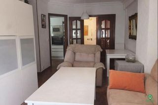 Piso en venta en Pérez Cubillas en Huelva