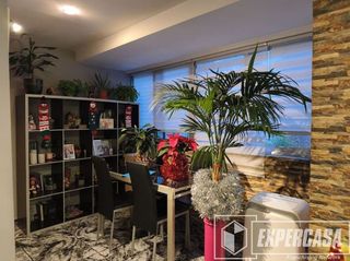 Piso en venta en El Mercado en Manises