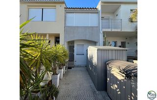 Casa adosada en venta en Empuriabrava en Castelló d´Empúries
