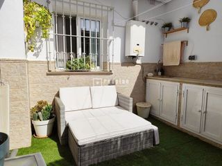 Casa adosada en venta en Villanueva de la Concepción