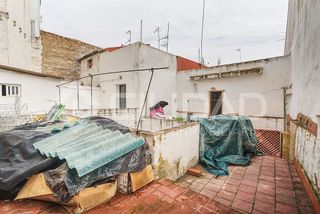 Casa adosada en venta en Coria del Río