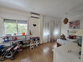 Casa adosada en venta en Colores - Entreparques en Sevilla