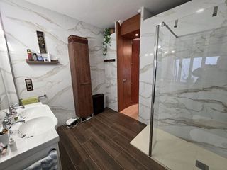 Casa adosada en venta en Colores - Entreparques en Sevilla