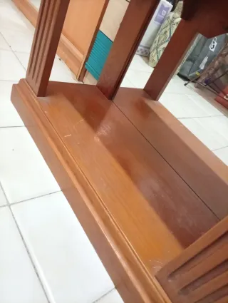 Mueble recibidor con espejo y perchero