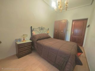 Casa adosada en venta en Linares