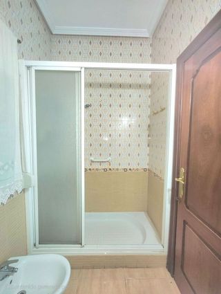 Casa adosada en venta en Linares