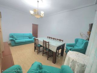 Casa adosada en venta en Linares