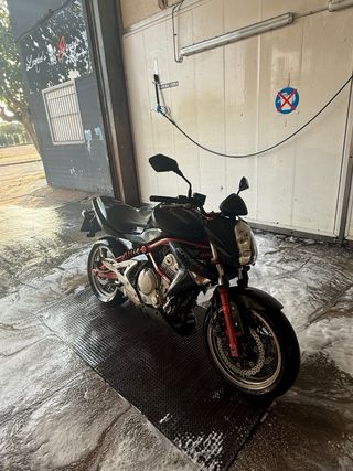 Kawasaki Er6N Negra/Roja