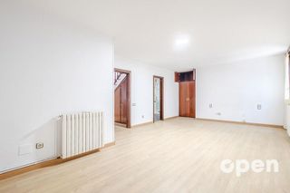 Chalet en venta en Sant Llorenç en Terrassa