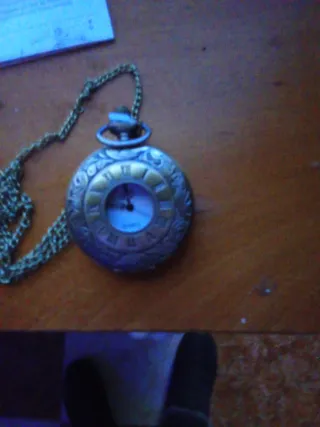 Reloj de bolsillo con cadena