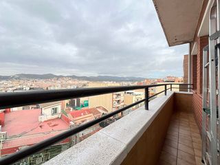 Dúplex en venta en Fondo en Santa Coloma de Gramanet