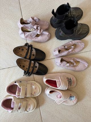 Lote Zapatos Niña Talla 24 TODO 5€