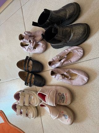 Lote Zapatos Niña Talla 24 TODO 5€