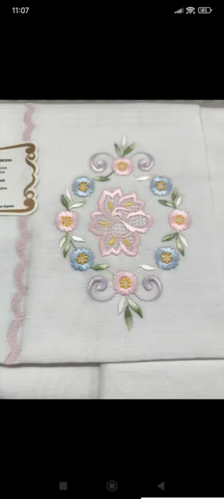 Juego de sábanas bordadas matrimonio