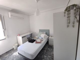 Piso en venta en Rochelambert en Sevilla