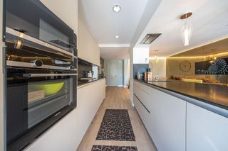 Piso en venta en Nueva Andalucía centro en Marbella