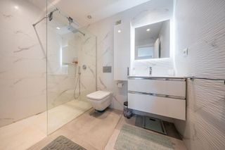 Piso en venta en Nueva Andalucía centro en Marbella