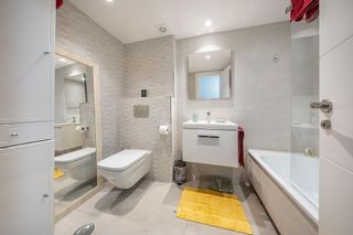 Piso en venta en Nueva Andalucía centro en Marbella