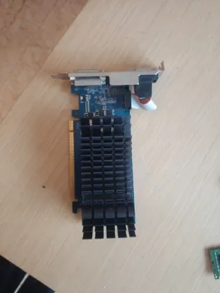 Tarjeta Gráfica ASUS GeForce GT 710 SL EVO BRK 2GB