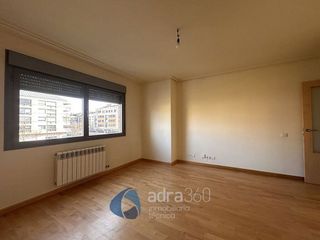Piso en venta en San Adrián - La Cava en Logroño