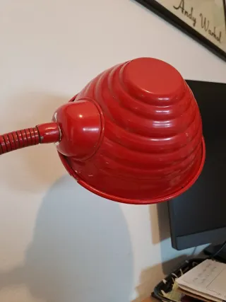 Lámpara flexo vintage roja