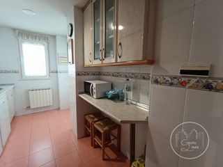 Piso en venta en Universidad en Ávila