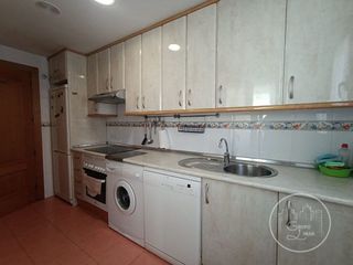 Piso en venta en Universidad en Ávila