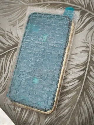 Carcasa Iphone 11 Amarilla