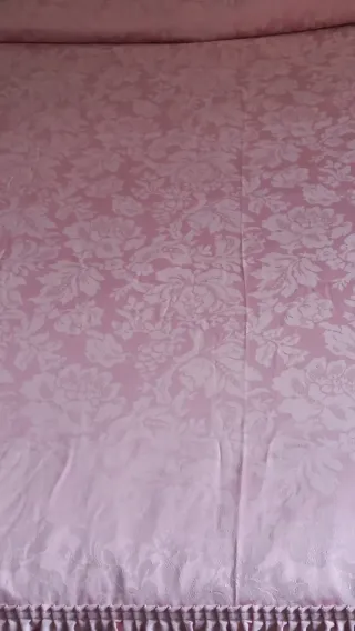 Copriletto matrimoniale rosa