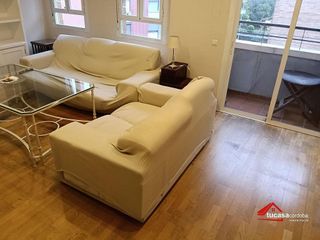 Piso en venta en Santa Rosa - Valdeolleros en Córdoba