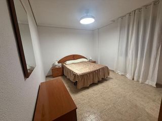 Piso en alquiler en Ciudad Jardín - Zoco en Córdoba