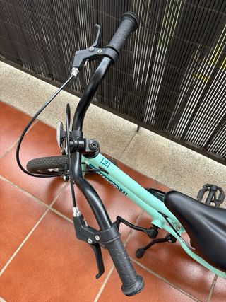 Bicicleta Sawyer Mint 14’ de 3-5 años